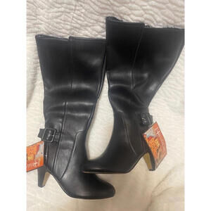 Size 8.5WW - Wide Calf - Bella Vita Troy II - NWT - RETAILS $120